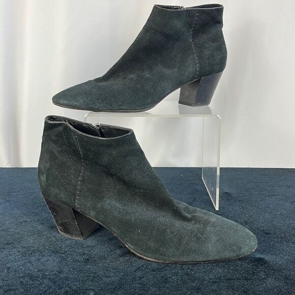 Aquatalia Black Suede Mid Heel Ankle Boots - Picture 1 of 6